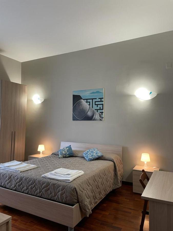 נאפולי La Ferrovia Holiday Home מראה חיצוני תמונה