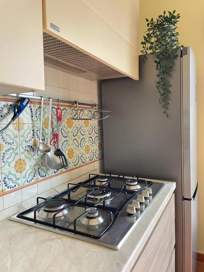 נאפולי La Ferrovia Holiday Home מראה חיצוני תמונה